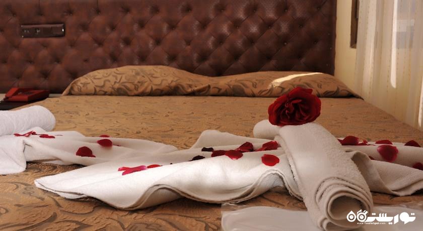 تزئین تخت اتاق استاندارد دبل	